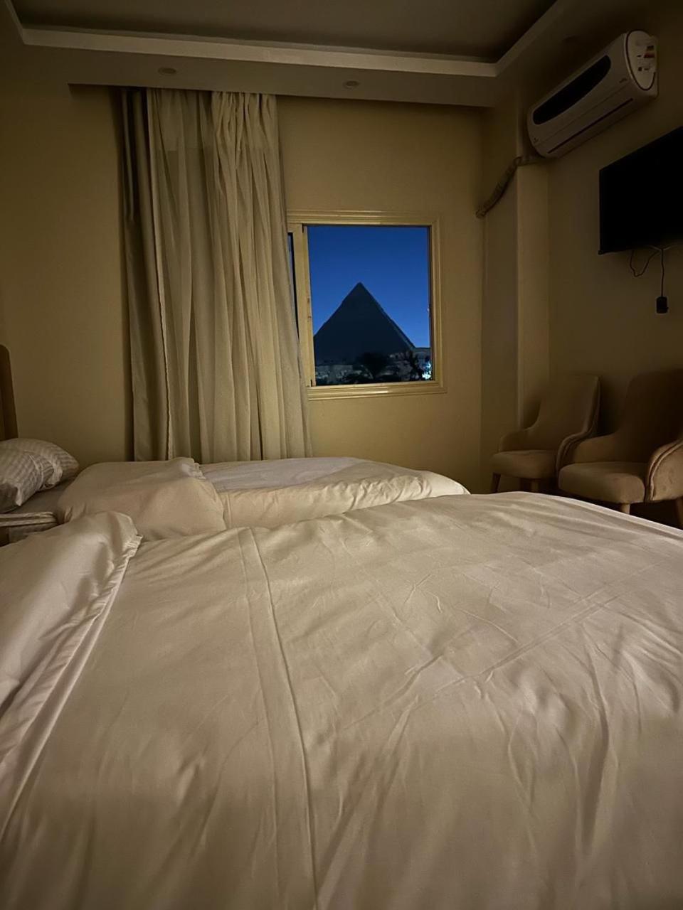 Hotel Pyramids Era View à Kafret el-Gabal Extérieur photo